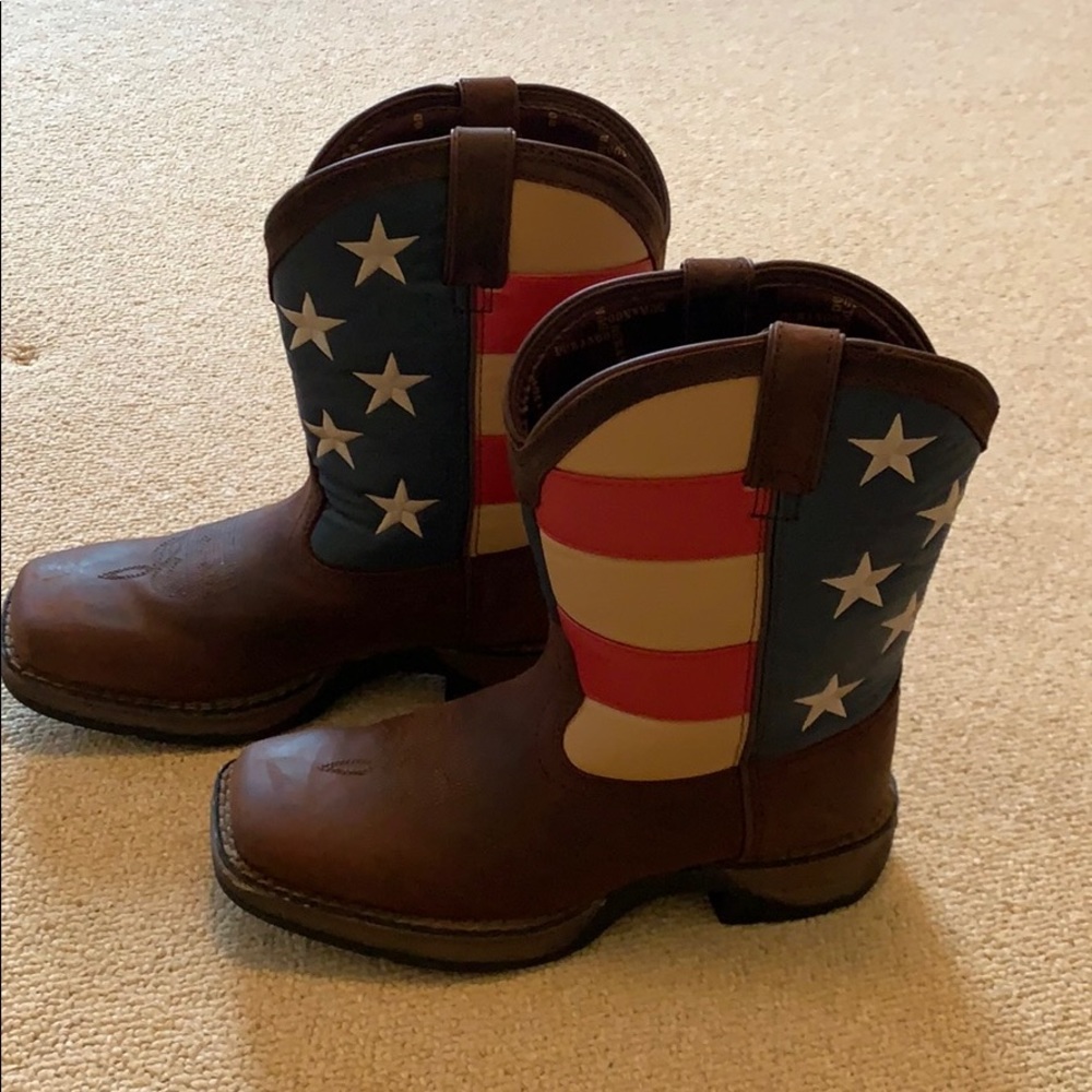 Kid’s cowboy boots